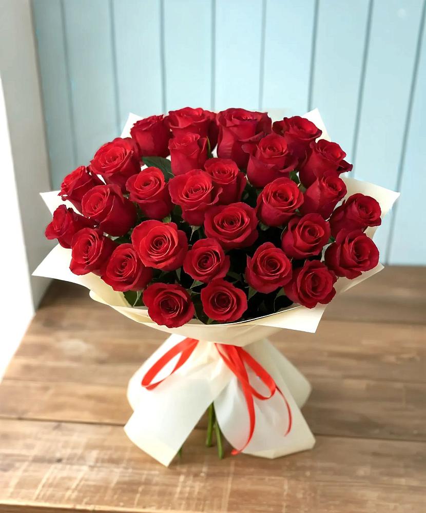 Букет 29 Красных роз в Пугачёве