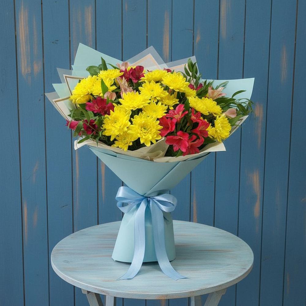 Букет цветов из: Альстромерии и Хризантемы в Пугачёве