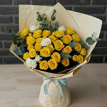 Букет цветов из:  Розы в Пугачёве