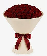 Букет 101 Бордовая роза Блэк Бакарра в Пугачёве