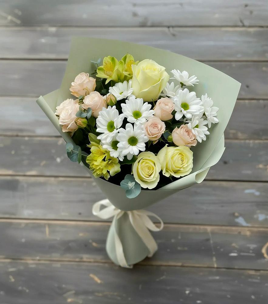 Букет цветов из: Альстромерии, Розы и Хризантемы в Пугачёве