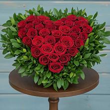 Цветочная композиция из Розы в виде сердца #REPLACE_PRED# Пугачёве