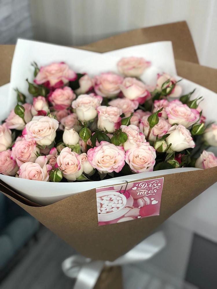 Букет цветов из: Розы в Пугачёве