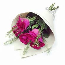 Букет цветов из:  Розы в Пугачёве