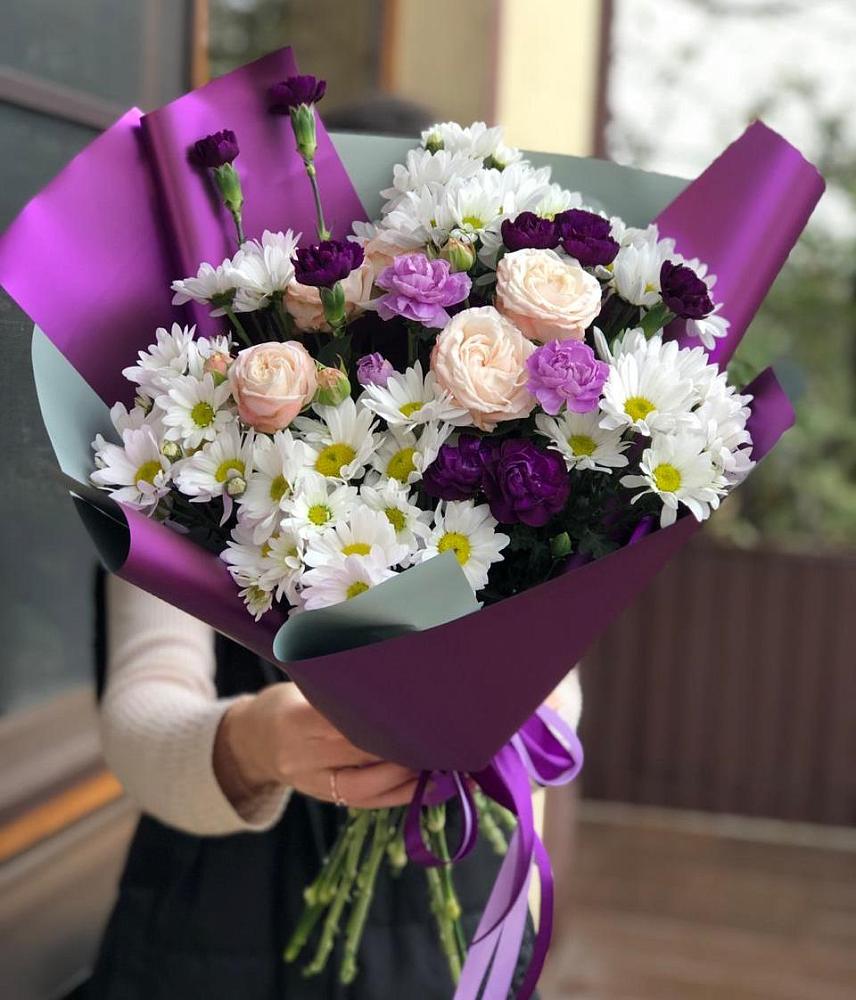 Букет цветов из: Хризантемы, Гвоздики и Розы в Пугачёве