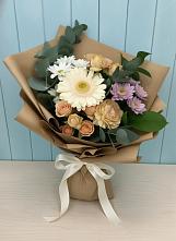 Букет цветов из:  Герберы и Хризантемы в Пугачёве