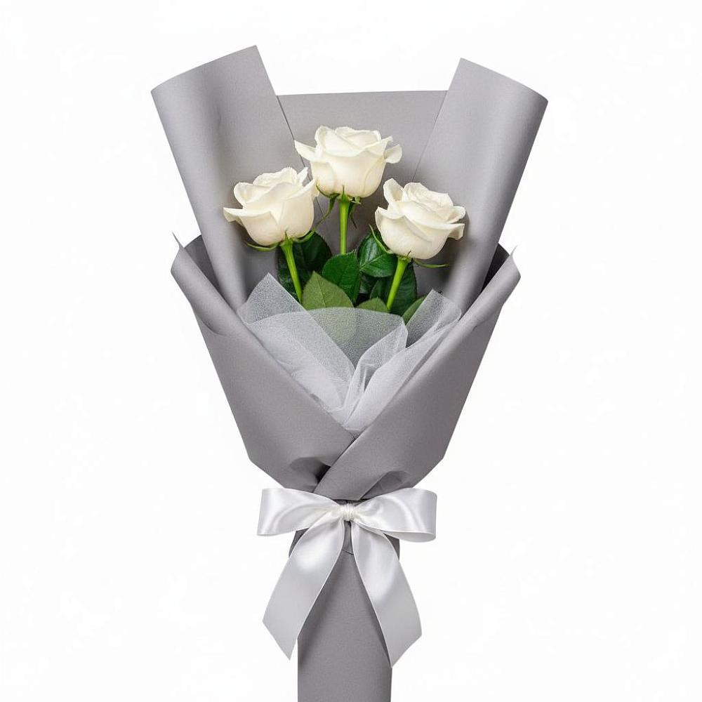 Букет 3 белые розы в Пугачёве