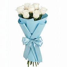 Букет 7 белых роз Проуд в Пугачёве