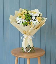 Букет цветов из:  Хризантемы и Розы в Пугачёве